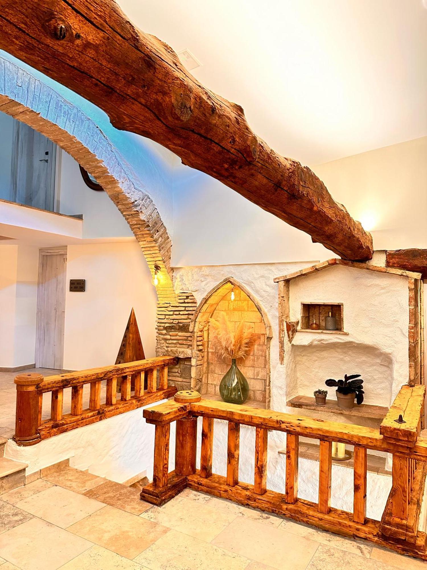 Boutique Hotel Comtal Empuries Roses Exterior foto